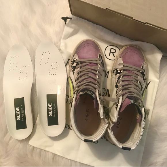 ❌SOLD❌💜Golden Goose Graffiti Slides💜 - Picture 7 of 8